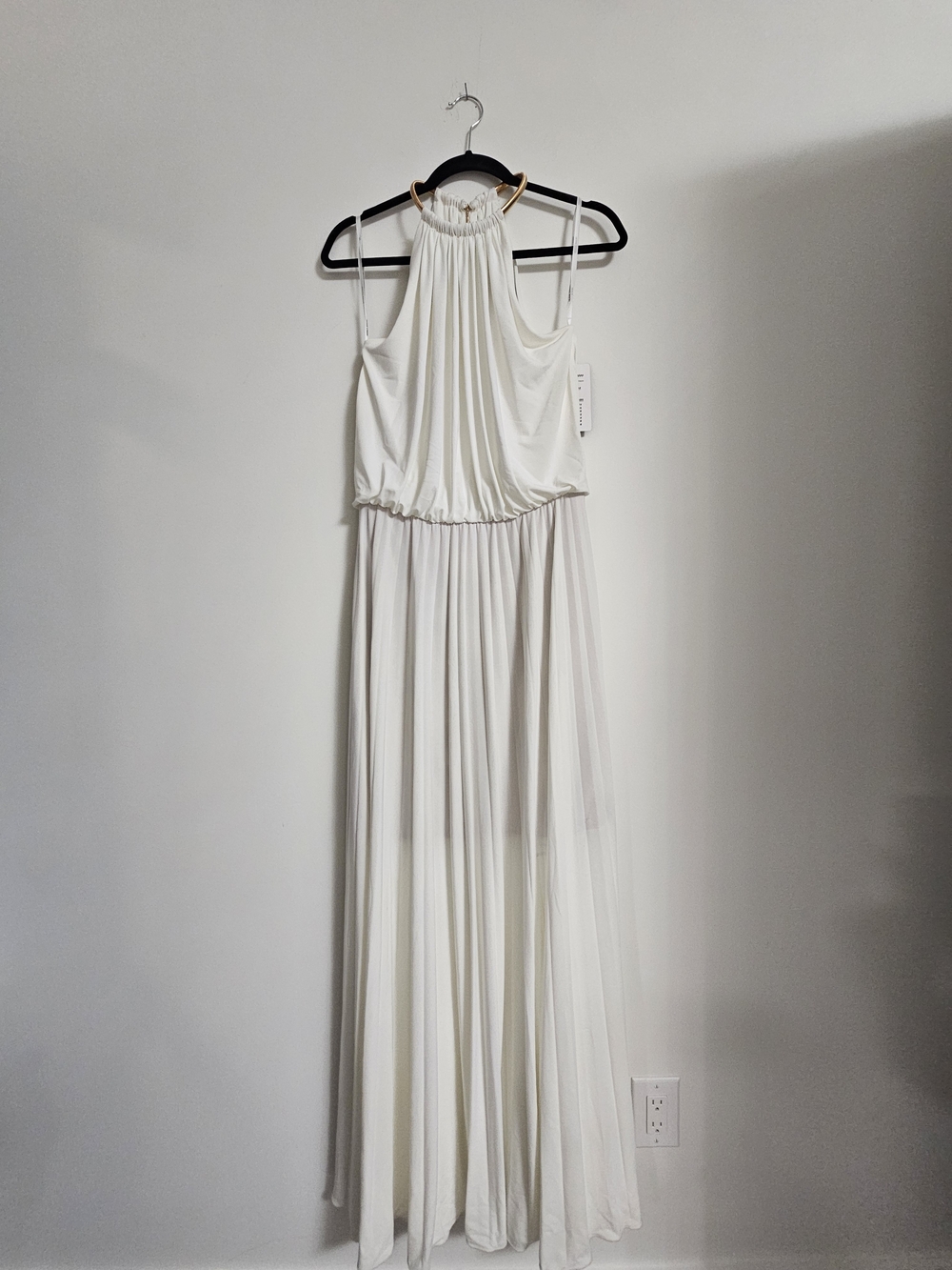 Frank Lyman Design White Halter Pleated Maxi Dress